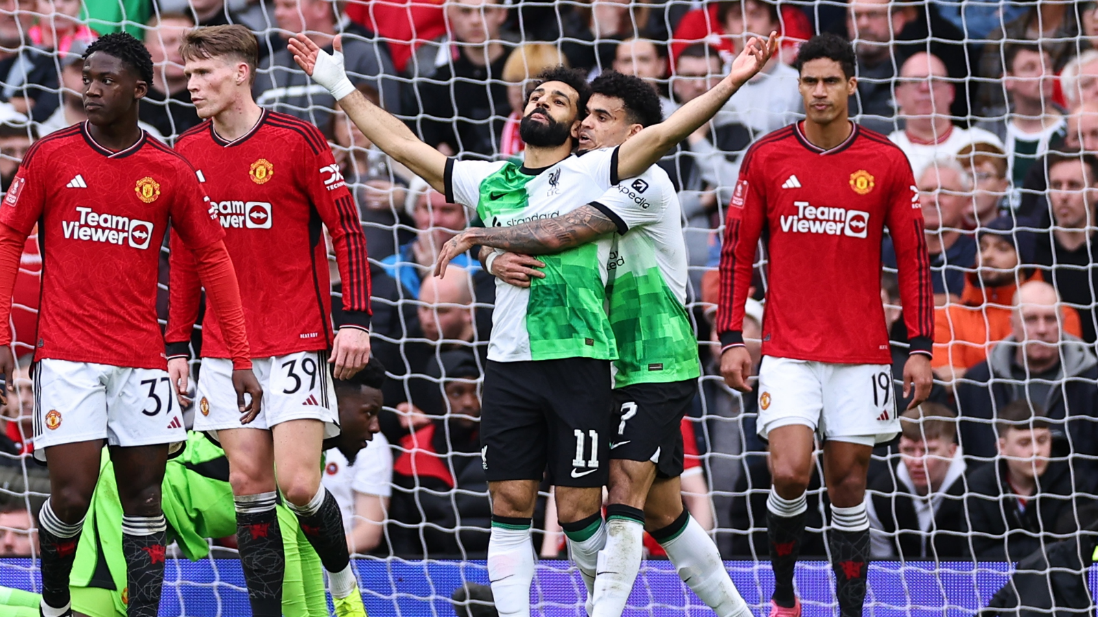 man united vs liverpool f.c. lineups